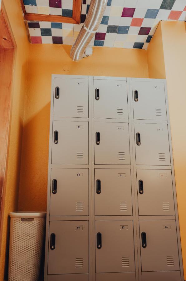 Oda Hostel Pristina Extérieur photo