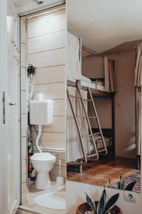 Oda Hostel Pristina Extérieur photo