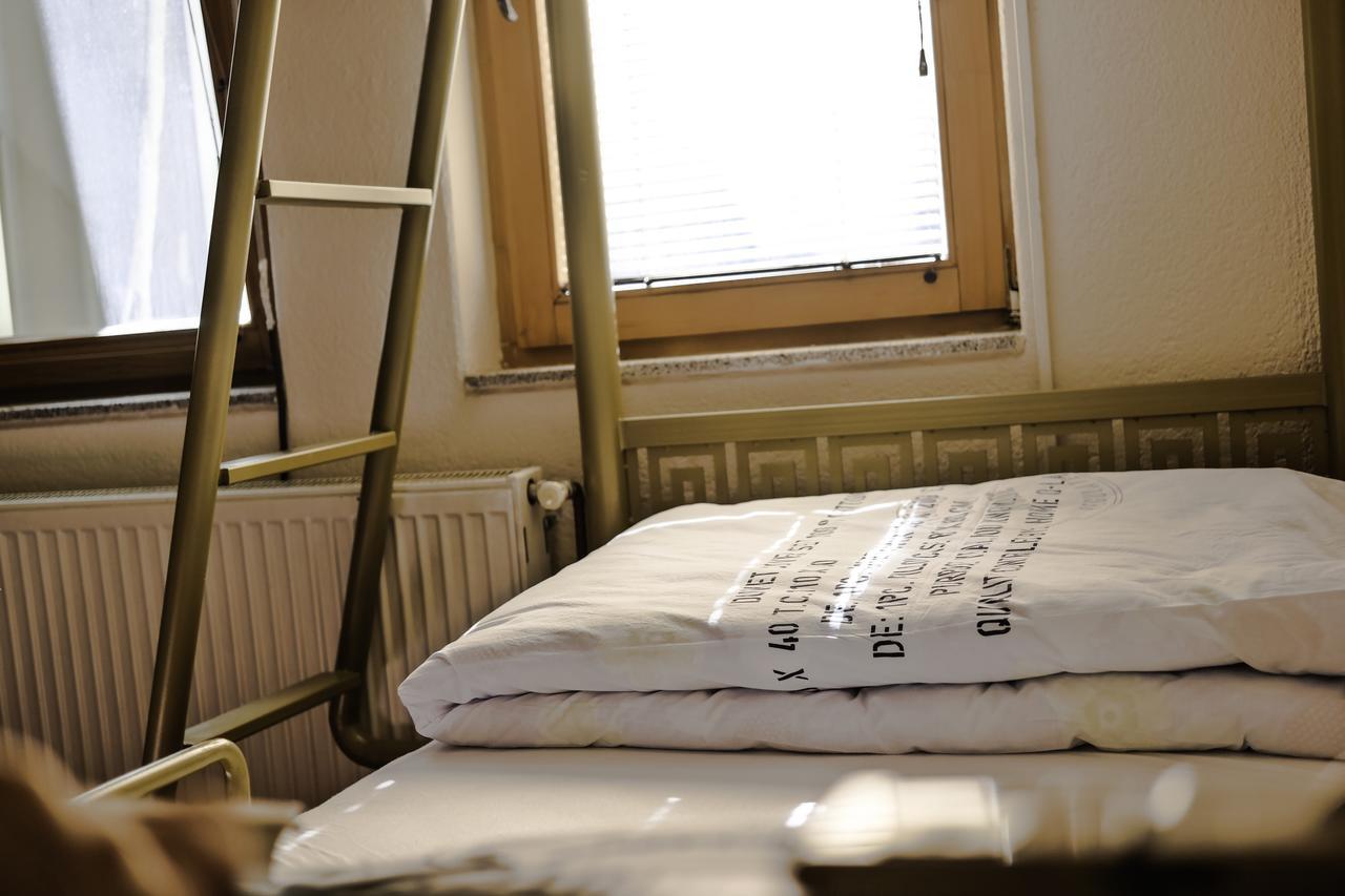 Oda Hostel Pristina Extérieur photo